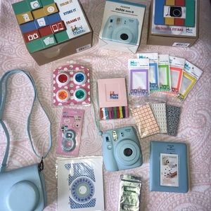 Instax mini 8 FujifilmCamera and Mini mate extras
